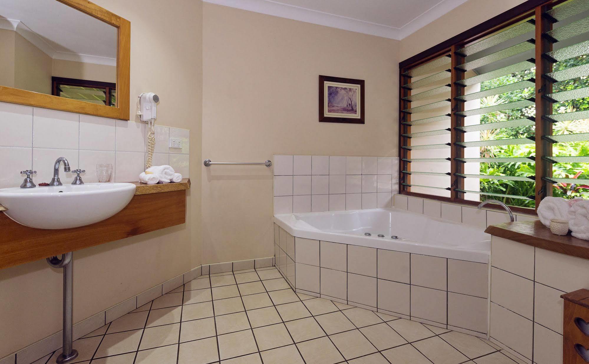 Allumbah Pocket Cottages Yungaburra Εξωτερικό φωτογραφία